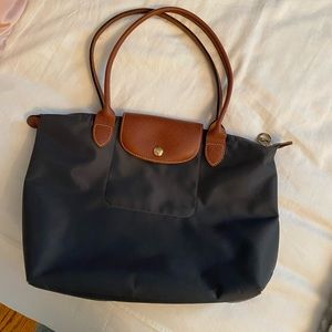 Longchamp le pliage medium